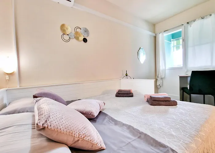 Mobius - Cozy Bacvice * Split