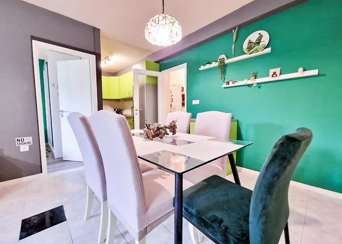 Mobius - Cozy Bacvice Apartment *